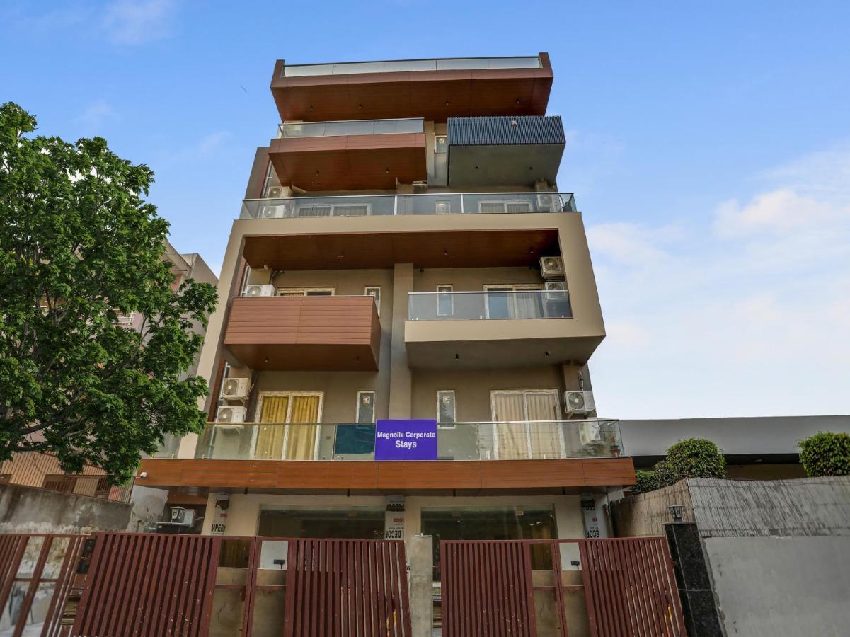Townhouse Magnolia Corporate Stays Gurgaon Extérieur photo