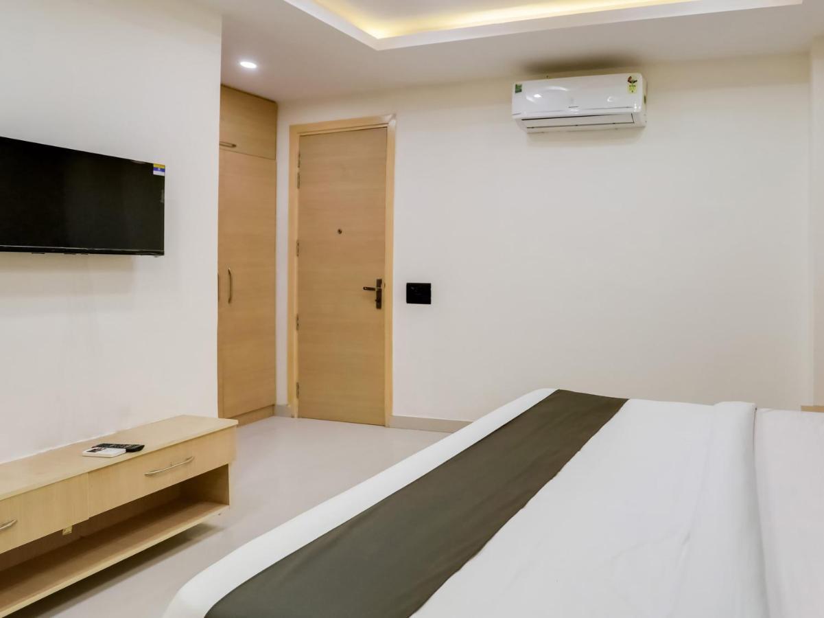 Townhouse Magnolia Corporate Stays Gurgaon Extérieur photo