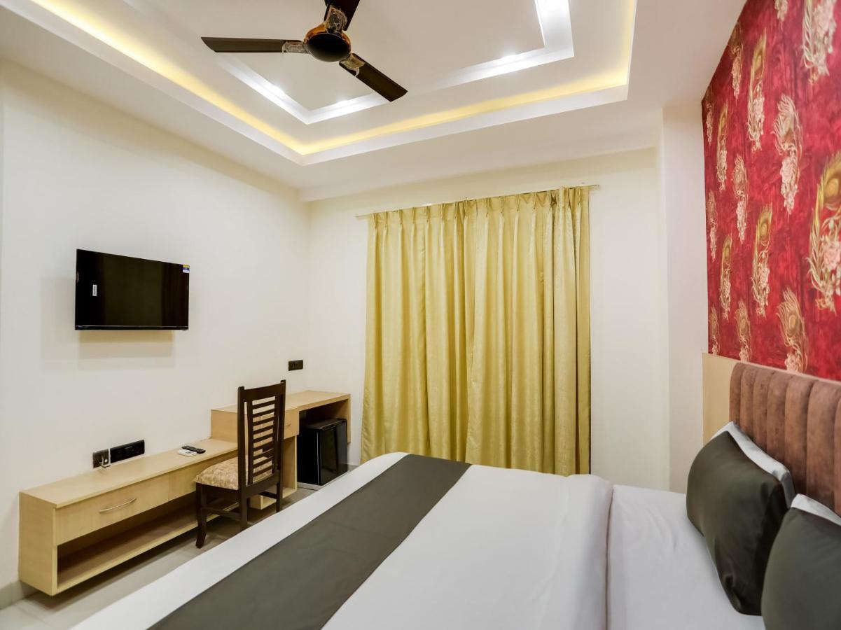 Townhouse Magnolia Corporate Stays Gurgaon Extérieur photo