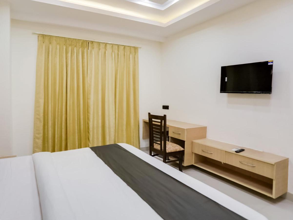 Townhouse Magnolia Corporate Stays Gurgaon Extérieur photo
