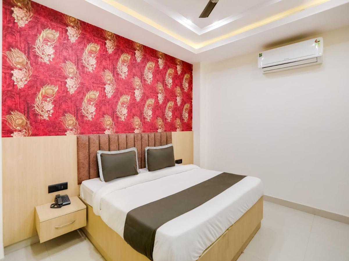 Townhouse Magnolia Corporate Stays Gurgaon Extérieur photo