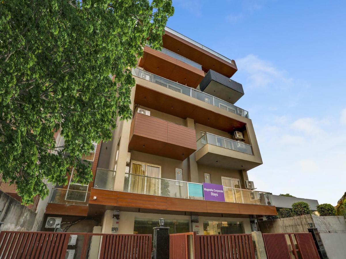 Townhouse Magnolia Corporate Stays Gurgaon Extérieur photo