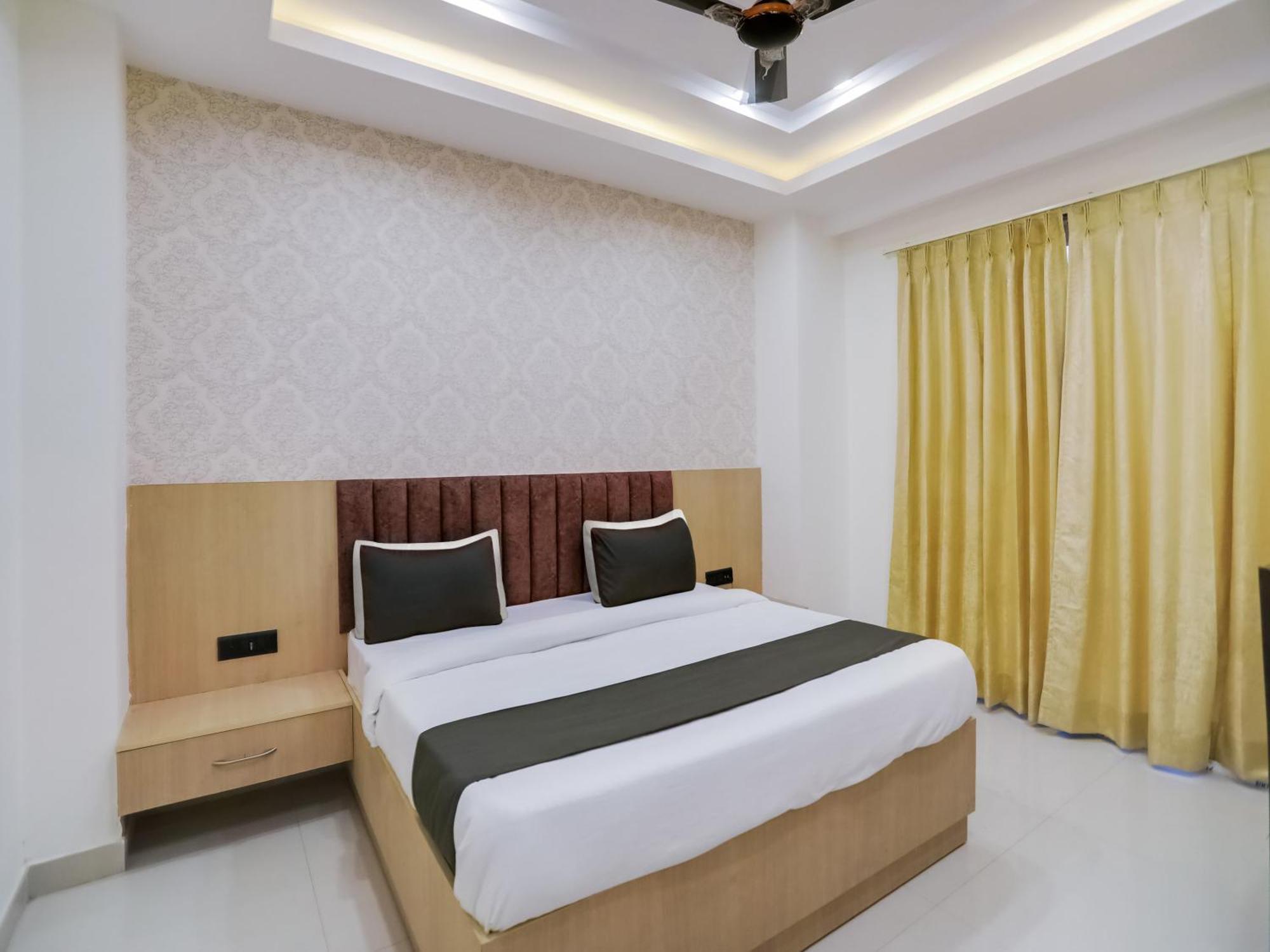 Townhouse Magnolia Corporate Stays Gurgaon Extérieur photo